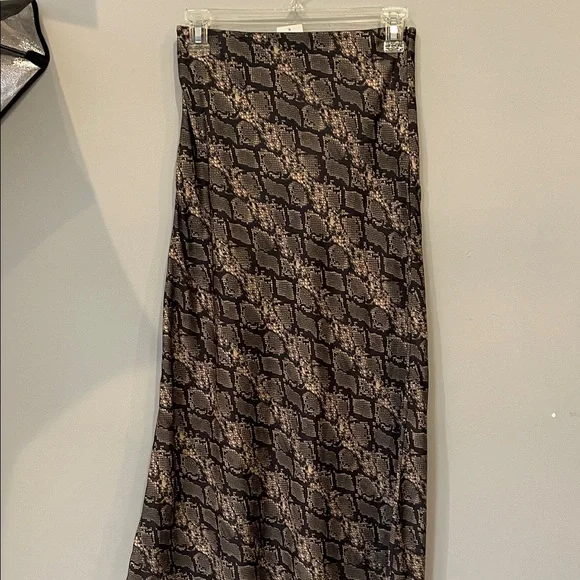 Urban outfitters Snake Print Midi Skirt new with tags - Picture 1 of 3